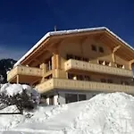 Butterfly - Three Bedroom Hotel Adelboden
